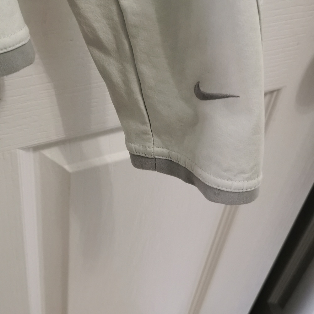 Nike jacket - Picture 4 of 9
